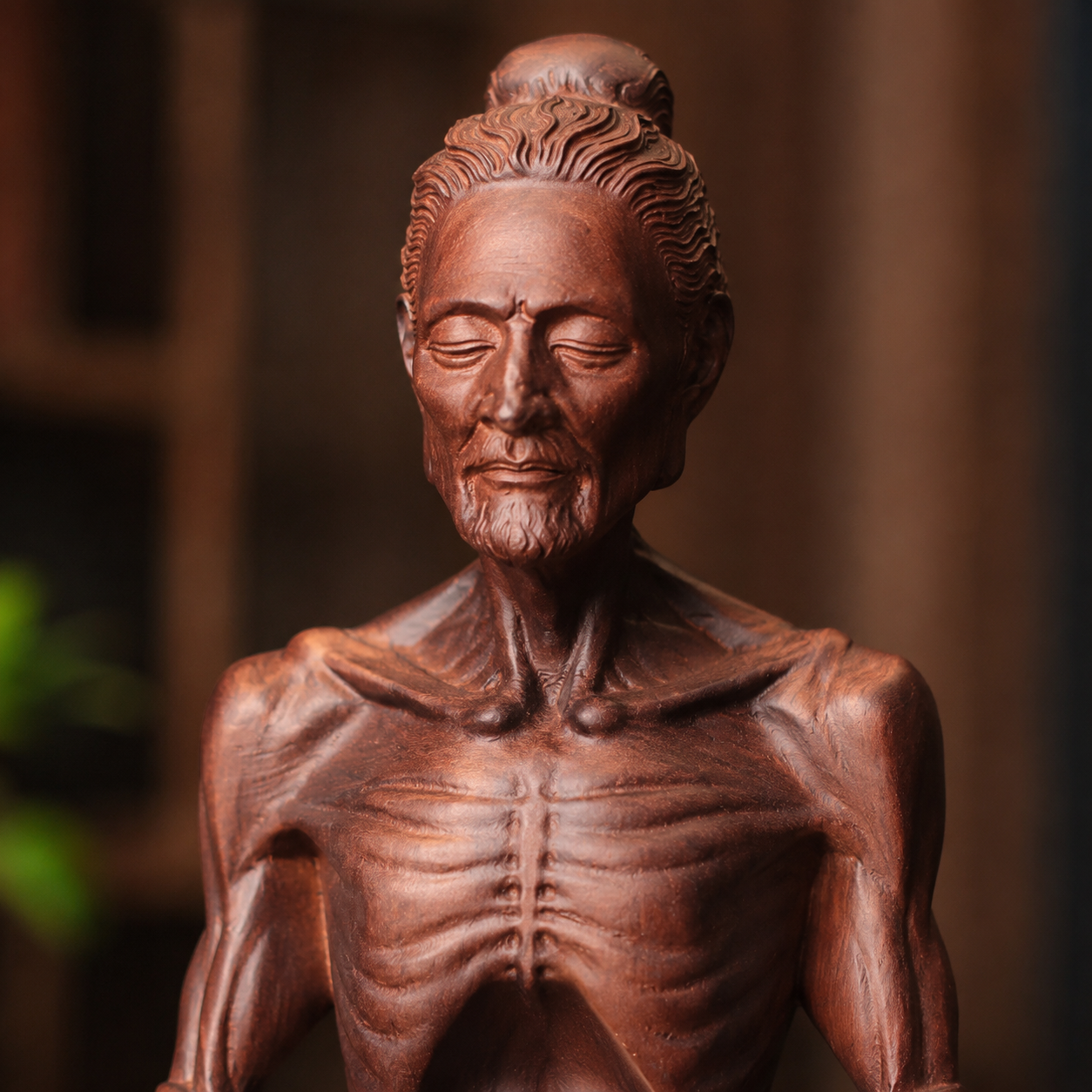 Snow Mountain Ascetic Buddha Statue – Padauk Wood Decor