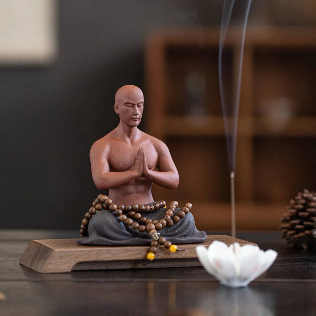 Prayer Meditation Statue for Home and Tea Table